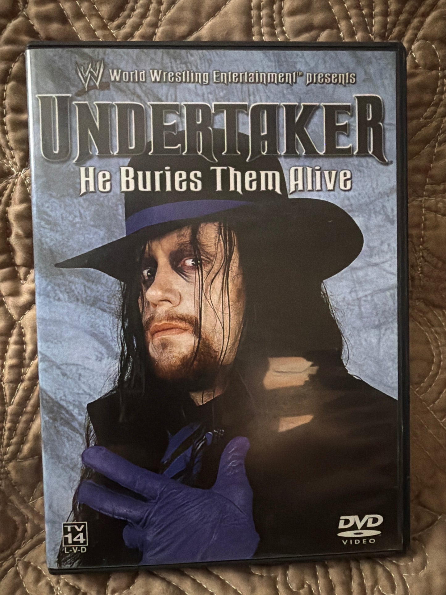 WWE presents: Undertaker He Buries Them Alive DVD