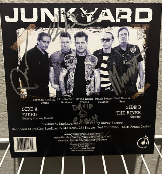 Junkyard-Self Titled(Autographed by Band & Late David Roach)7"VINYL
